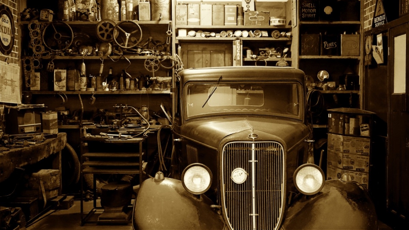 boutique-LA SEYNE SUR MER-min_antique_auto_automobile_automotive_car_classic_equipment_fix-1169797